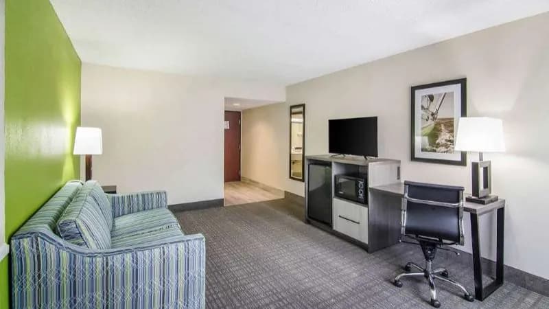 Quality Inn Saraland hotel photo 4