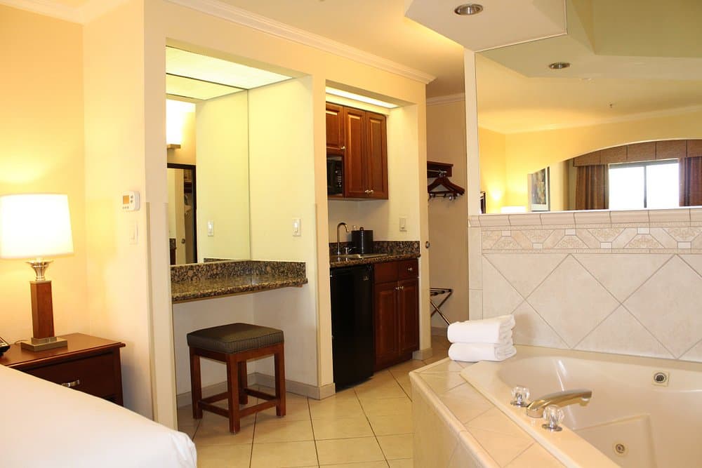 Holiday Inn Express & Suites Tucson Mall, an IHG hotel hotel photo 3