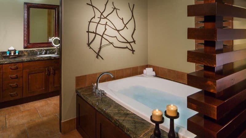Hyatt Pinon Pointe Jacuzzi room