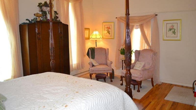 The Brownstone Inn hotel photo 3