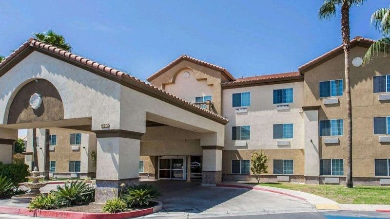Comfort Suites Bakersfield hotel photo 5
