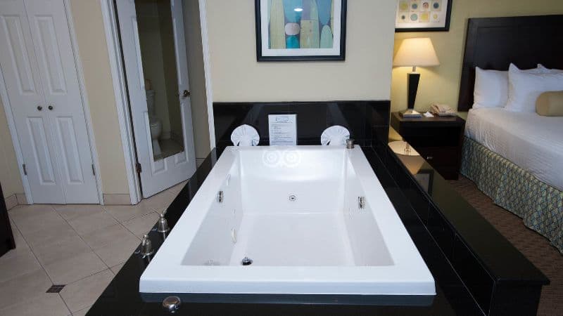 Old Town Inn Jacuzzi room