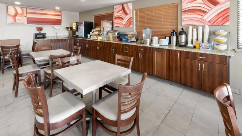 SYLO Hotel Denver Airport, a Ramada by Wyndham hotel photo 4