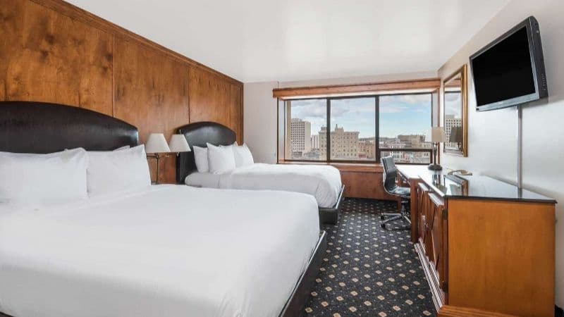 The Antlers, A Wyndham Hotel hotel photo 3