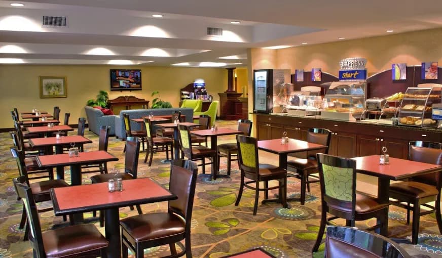 Holiday Inn Express Jacksonville East, an IHG Hotel hotel photo 5