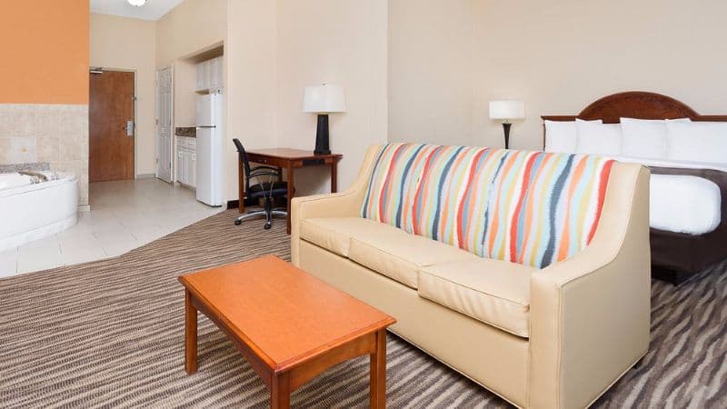 Baymont by Wyndham Augusta Riverwatch hotel photo 4