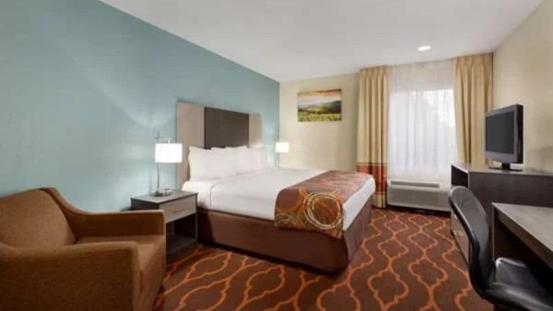 Baymont by Wyndham Grovetown Augusta hotel photo 2