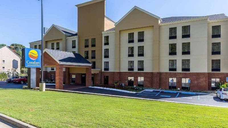 Comfort Inn & Suites Dalton hotel photo 5