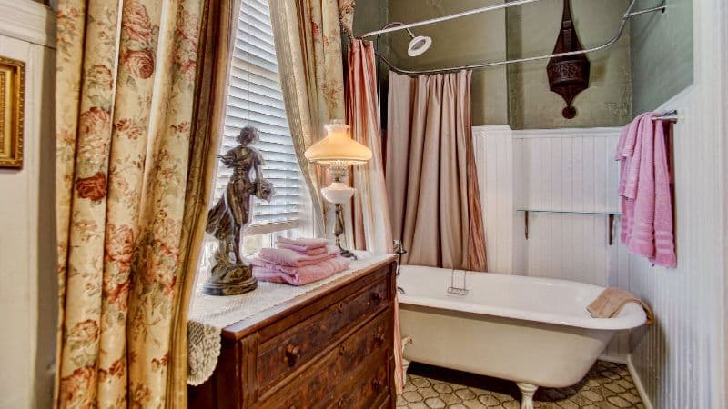 McMillan Inn hotel photo 5