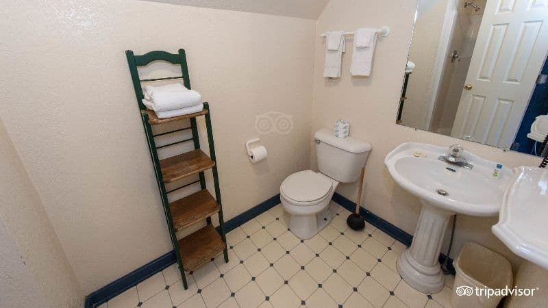 Riverbend Motel & Cabins hotel photo 4