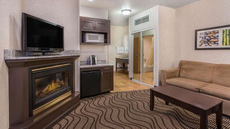 La Quinta Inn & Suites by Wyndham Idaho Falls / Ammon hotel photo 3