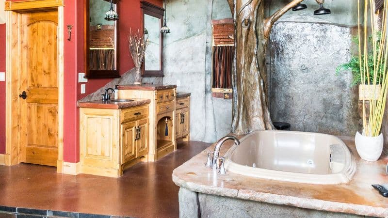 Talus Rock Retreat Jacuzzi room