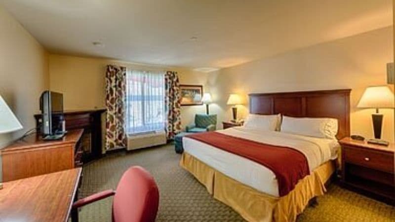Triple Play Resort Hotel & Suites hotel photo 2