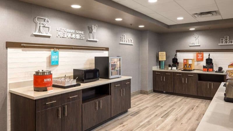 Americas Best Value Inn West Frankfort Jacuzzi room
