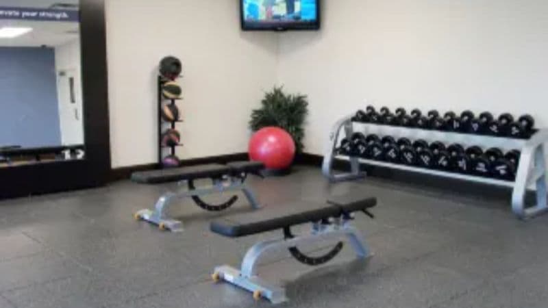 Americas Best Value Inn West Frankfort hotel photo 2
