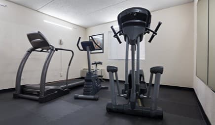 Chicago Club Inn & Suites hotel photo 5