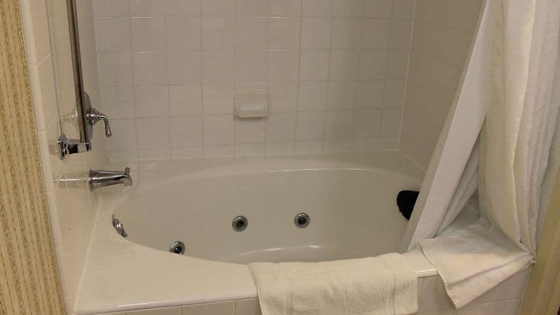 Hilton Garden Inn Addison hotel photo 2