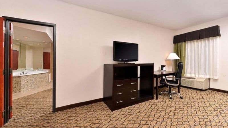 Quality Inn & Suites Matteson Near I-57 hotel photo 4