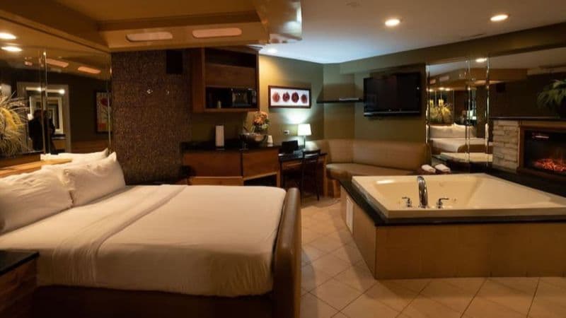 The Champagne Lodge & Luxury Suites hotel photo 3