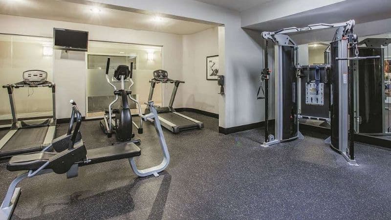 Vibe Inn – Whirlpool Suites hotel photo 2
