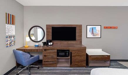 Hampton Inn & Suites Muncie hotel photo 3
