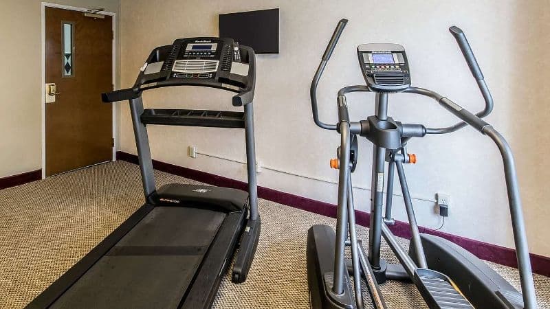 Quality Inn & Suites Evansville North hotel photo 5