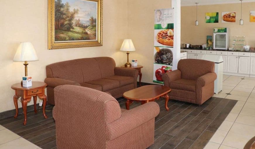 Quality Inn Evansville Eastland Area hotel photo 4