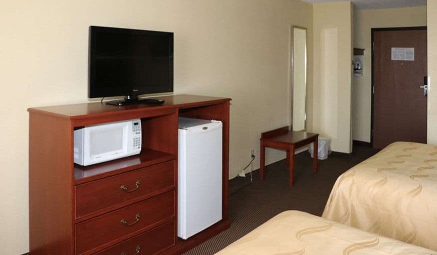 Quality Inn Evansville Eastland Area hotel photo 5