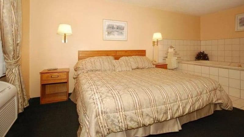 Americas Best Value Inn Webster City hotel photo 2