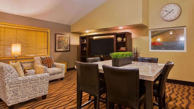 AmericInn by Wyndham Algona hotel photo 4