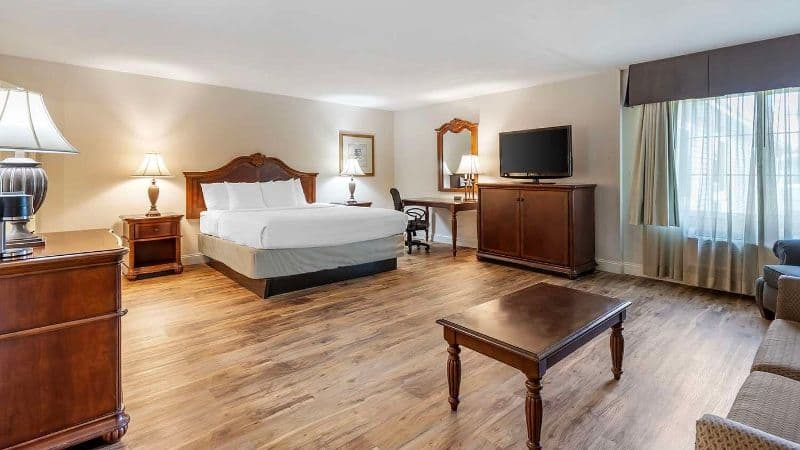 Best Western Plus Steeplegate Inn hotel photo 5