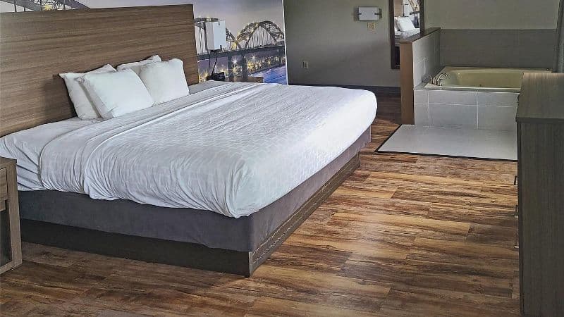 Clarion Pointe Bettendorf – Quad Cities hotel photo 2