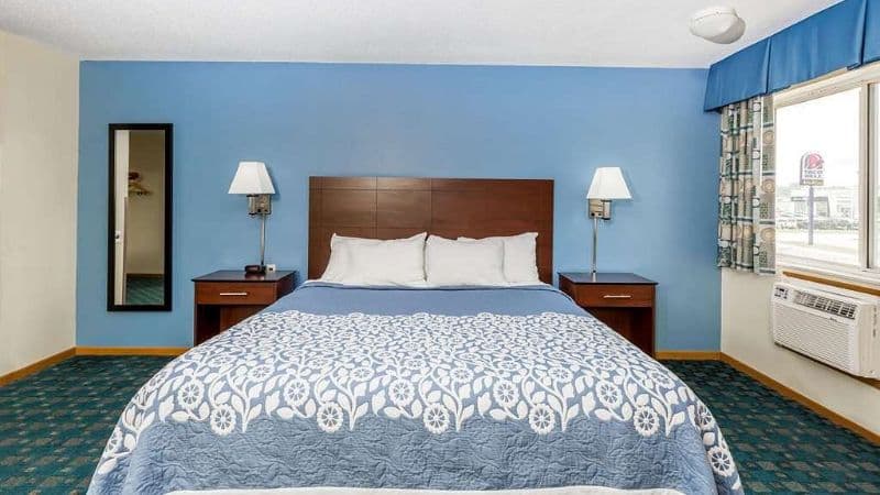 Days Inn by Wyndham Sioux City hotel photo 2