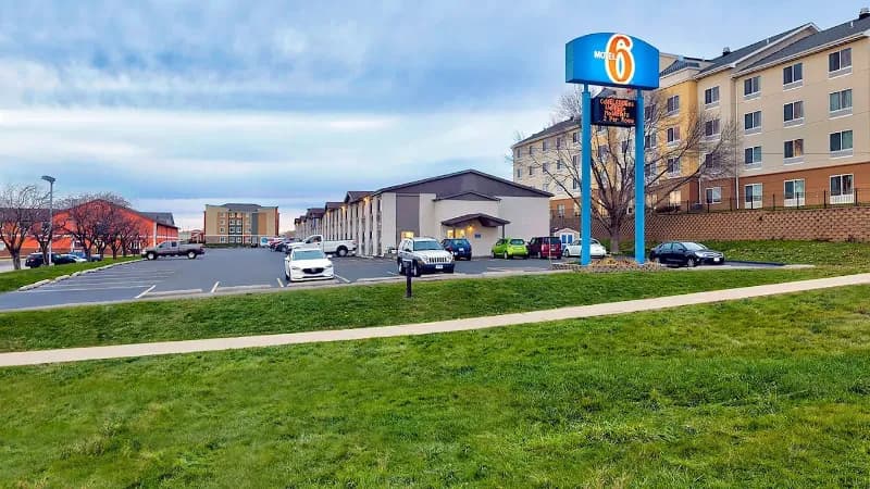Motel 6 Cedar Rapids – Airport hotel photo 5