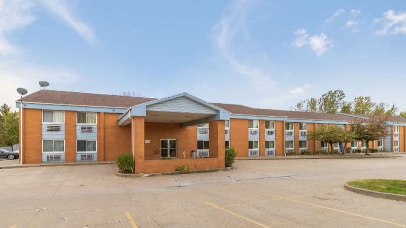 Motel 6 Davenport hotel photo 5