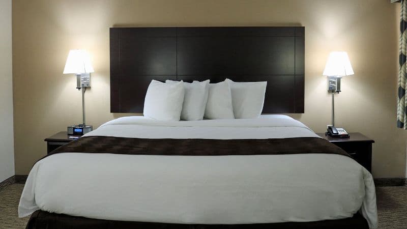 Rock Island Inn & Suites hotel photo 3