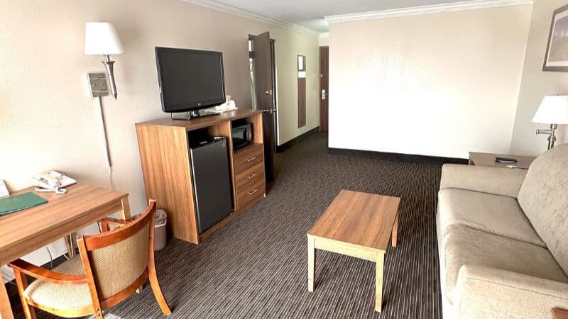 Quality Inn & Suites Salina hotel photo 4