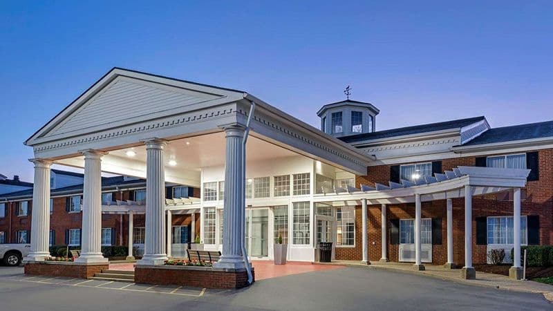 Clarion Hotel Conference Center – North hotel photo 5