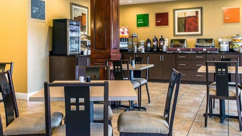 Comfort Inn & Suites Franklin hotel photo 5