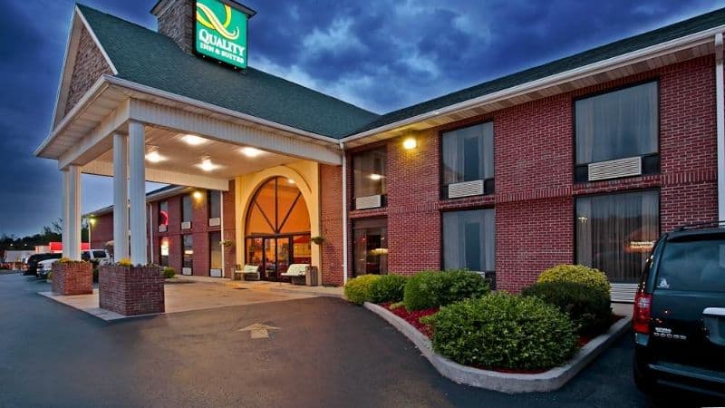Quality Inn & Suites Somerset hotel photo 3