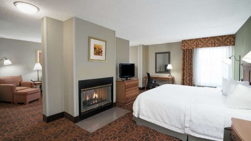 Spark by Hilton Bardstown hotel photo 2