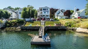 Spruce Point Inn Resort and Spa hotel photo 2
