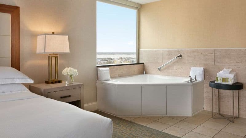 Hilton Ocean City Oceanfront Suites Jacuzzi room