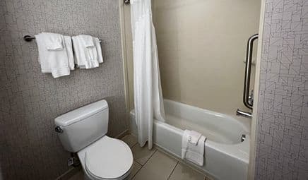 Holiday Inn Express & Suites Columbia East – Elkridge, an IHG Hotel hotel photo 3