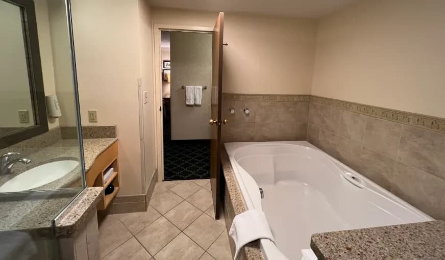 Bavarian Inn Lodge hotel photo 2