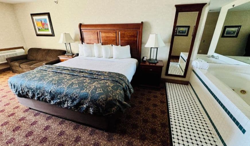 Hamilton Inn Select Beachfront hotel photo 2