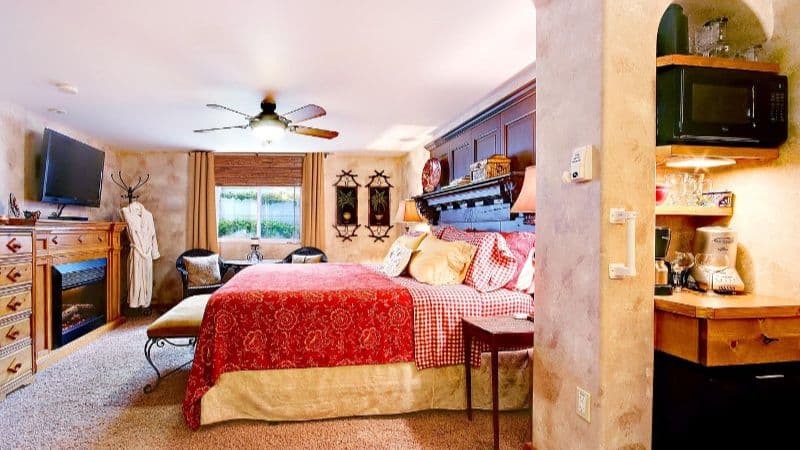 PrairieSide Suites Bed & Breakfast hotel photo 3