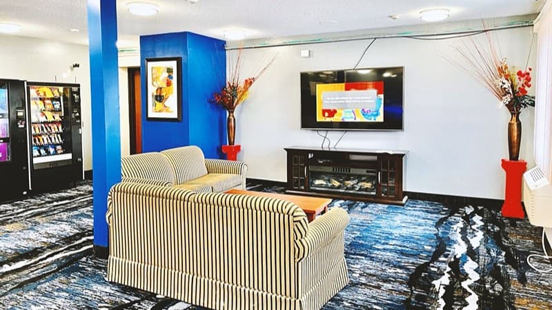 Coratel Inn & Suites by Jasper Northfield hotel photo 4