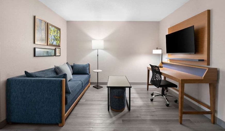 Country Inn & Suites by Radisson, Coon Rapids, MN hotel photo 4