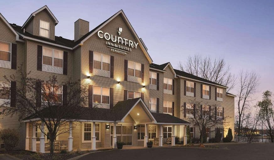 Country Inn & Suites by Radisson, Forest Lake, MN hotel photo 4